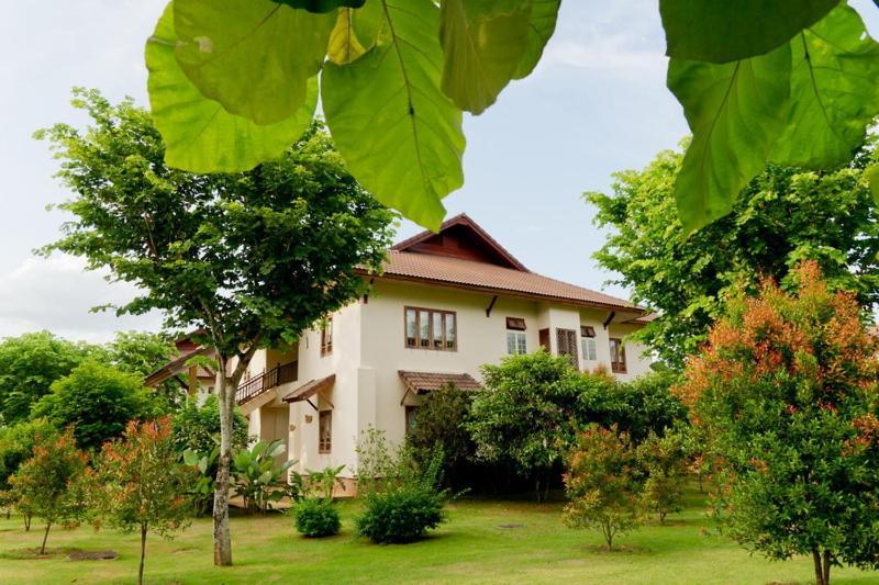 Teak Garden Resort, Chiang Rai Esterno foto